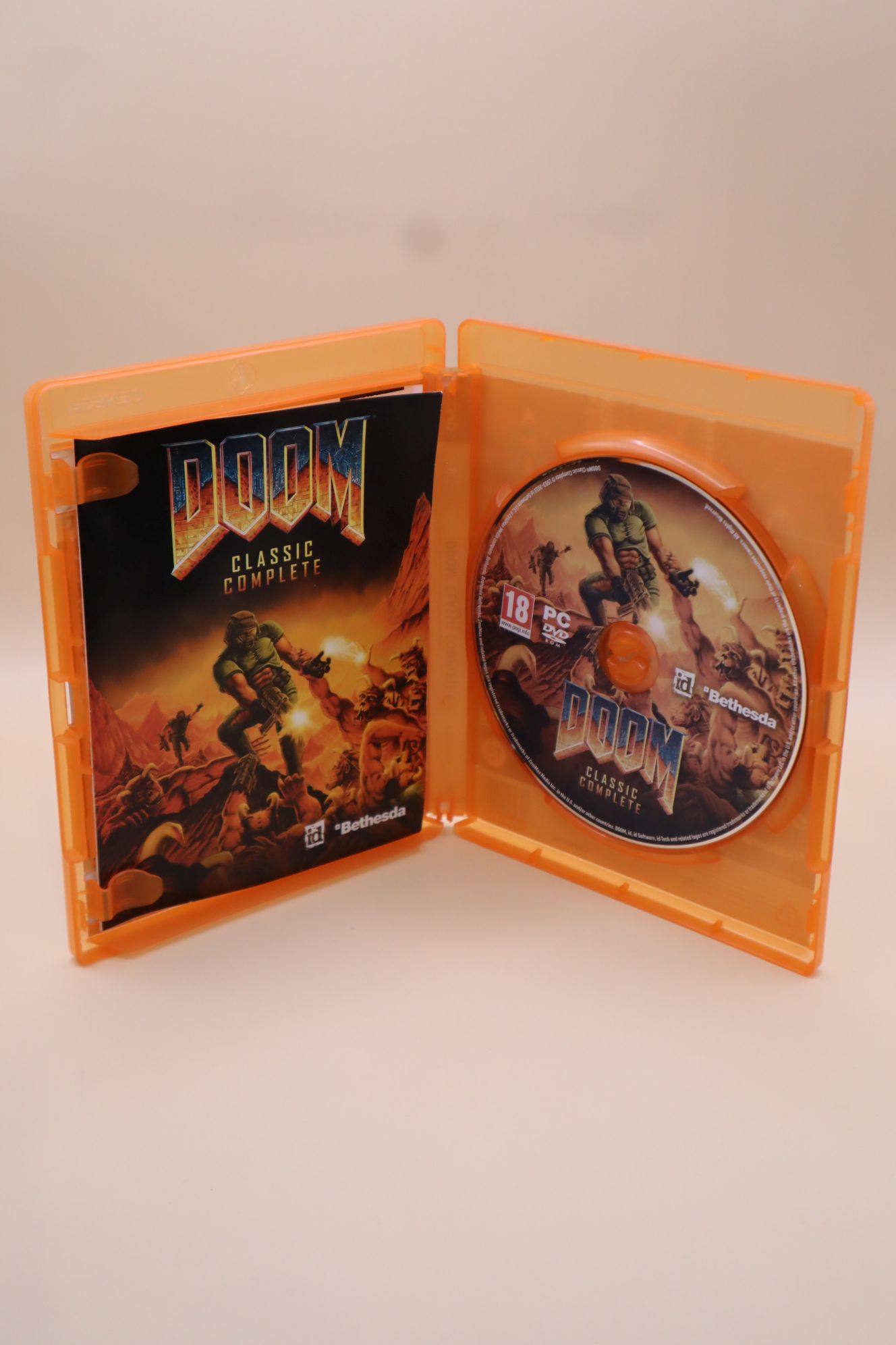 Doom Classic Complete (csak doboz és kézikönyv) - Image 3