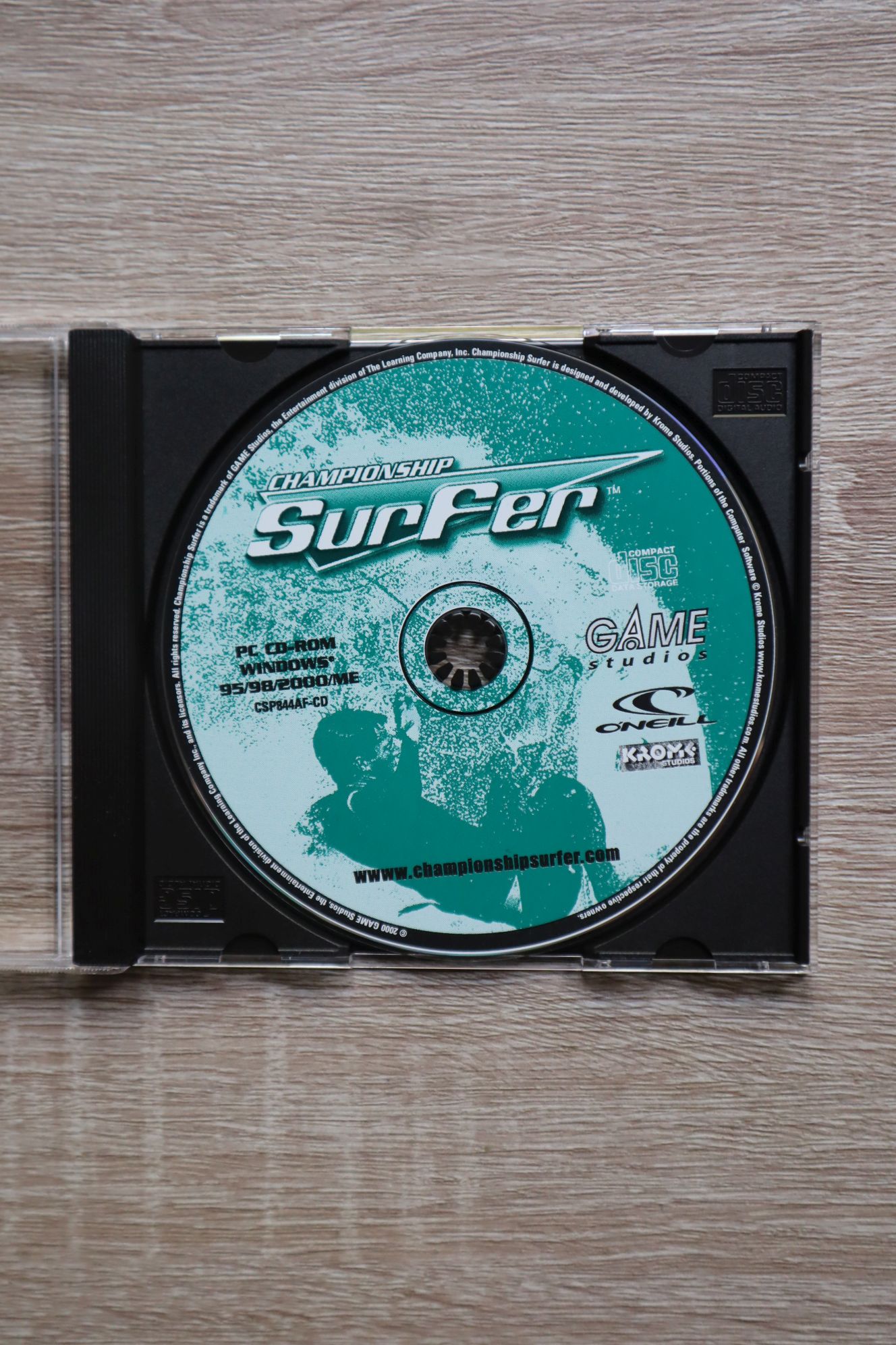 Championship Surfer - Image 5