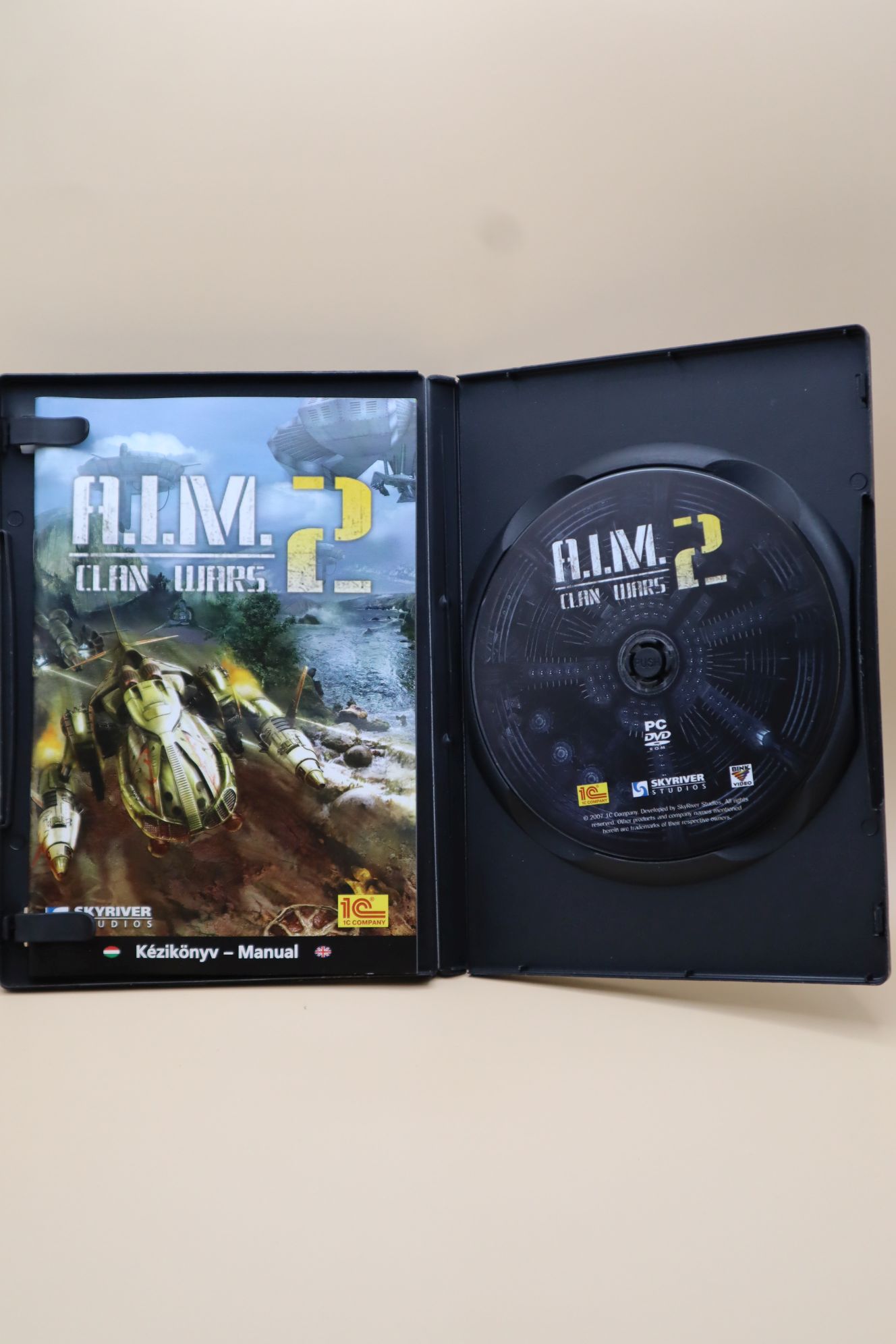 AIM A.I.M. 2: Clan Wars - Image 3