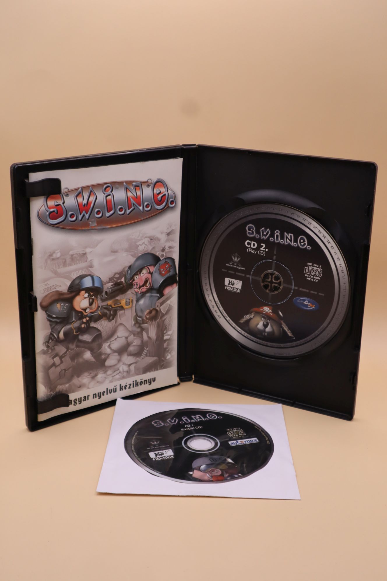 SWINE S.W.I.N.E.: A végtelen igazságos háború - Image 3