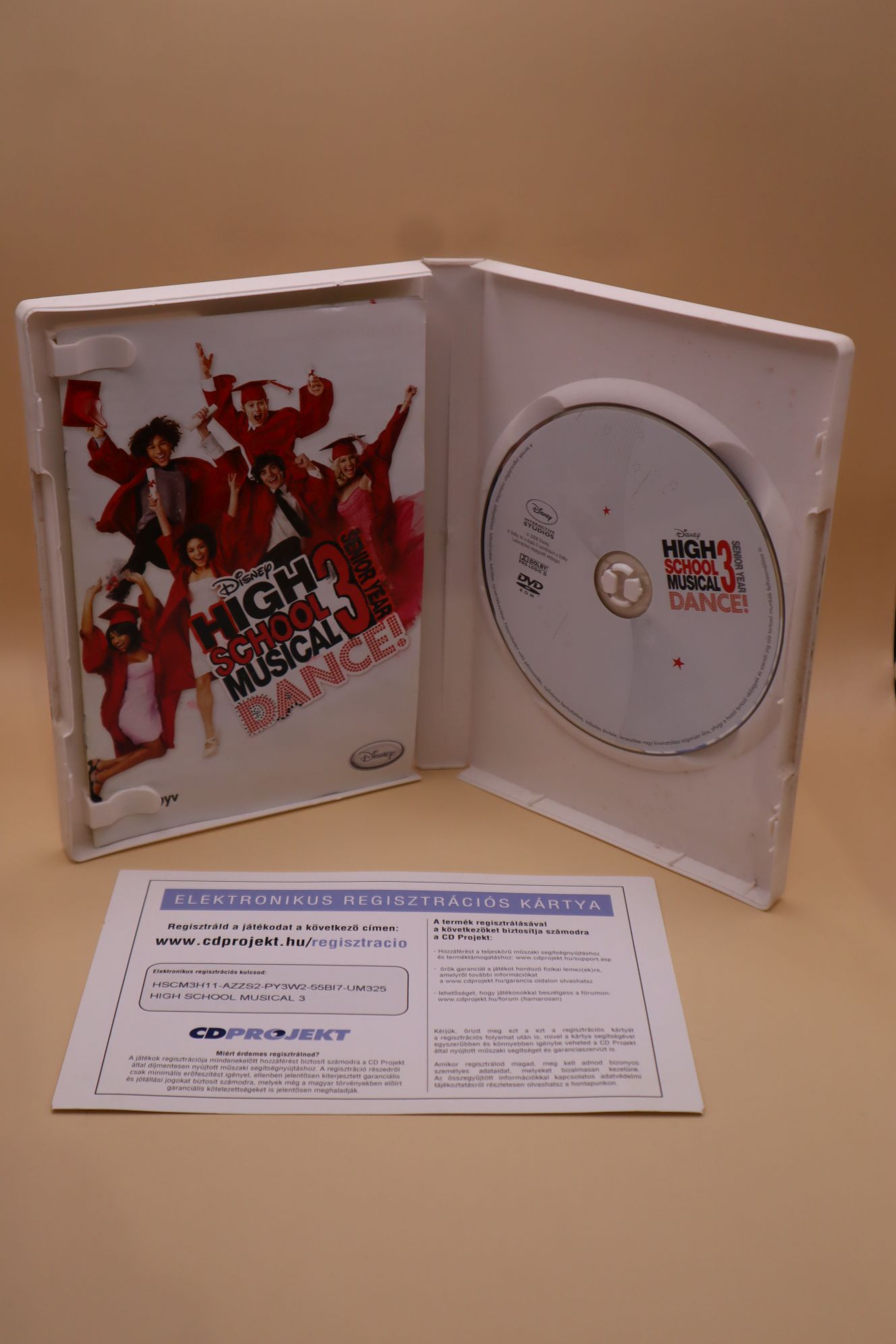 Disney High School Musical 3: Senior Year Dance! - Image 4